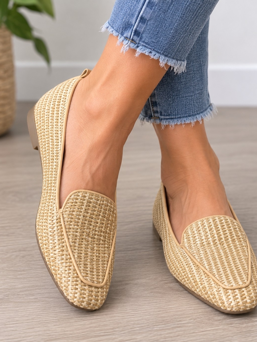 Marc Fisher Women's 8M Woven Raffia Loafers Slip On Flats Natural Beige New